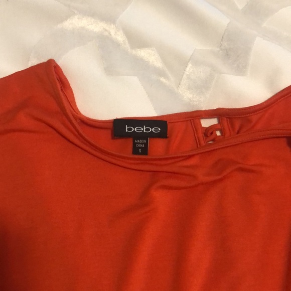 Bebe. Womens shirts size small - Picture 3 of 3